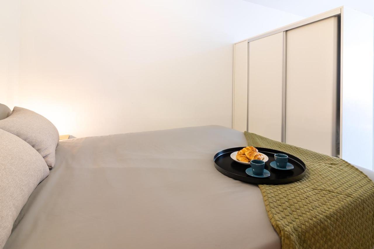 Malagueta Freshapartments Malaga Exterior photo