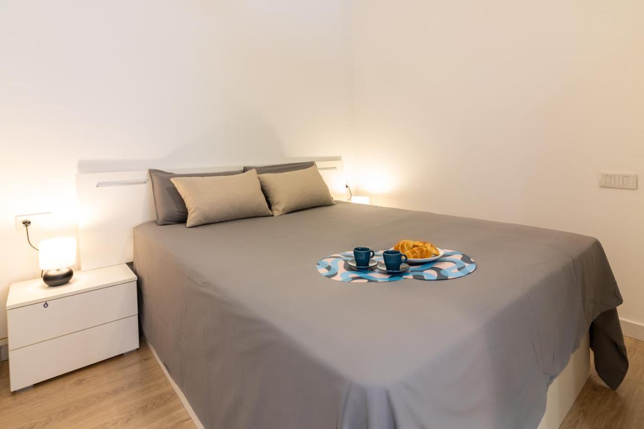 Malagueta Freshapartments Malaga Exterior photo